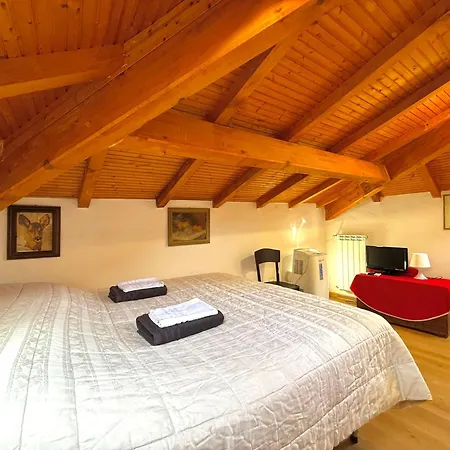 Full House Centro Holiday home Sanremo